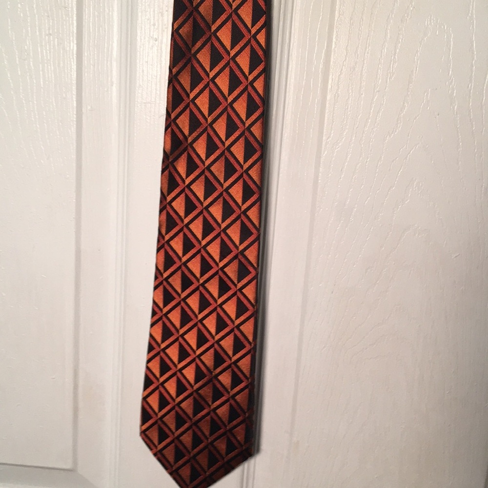 Men tie